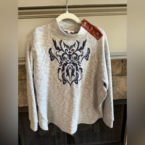 THML size L top, new without tags. Non smoking home.